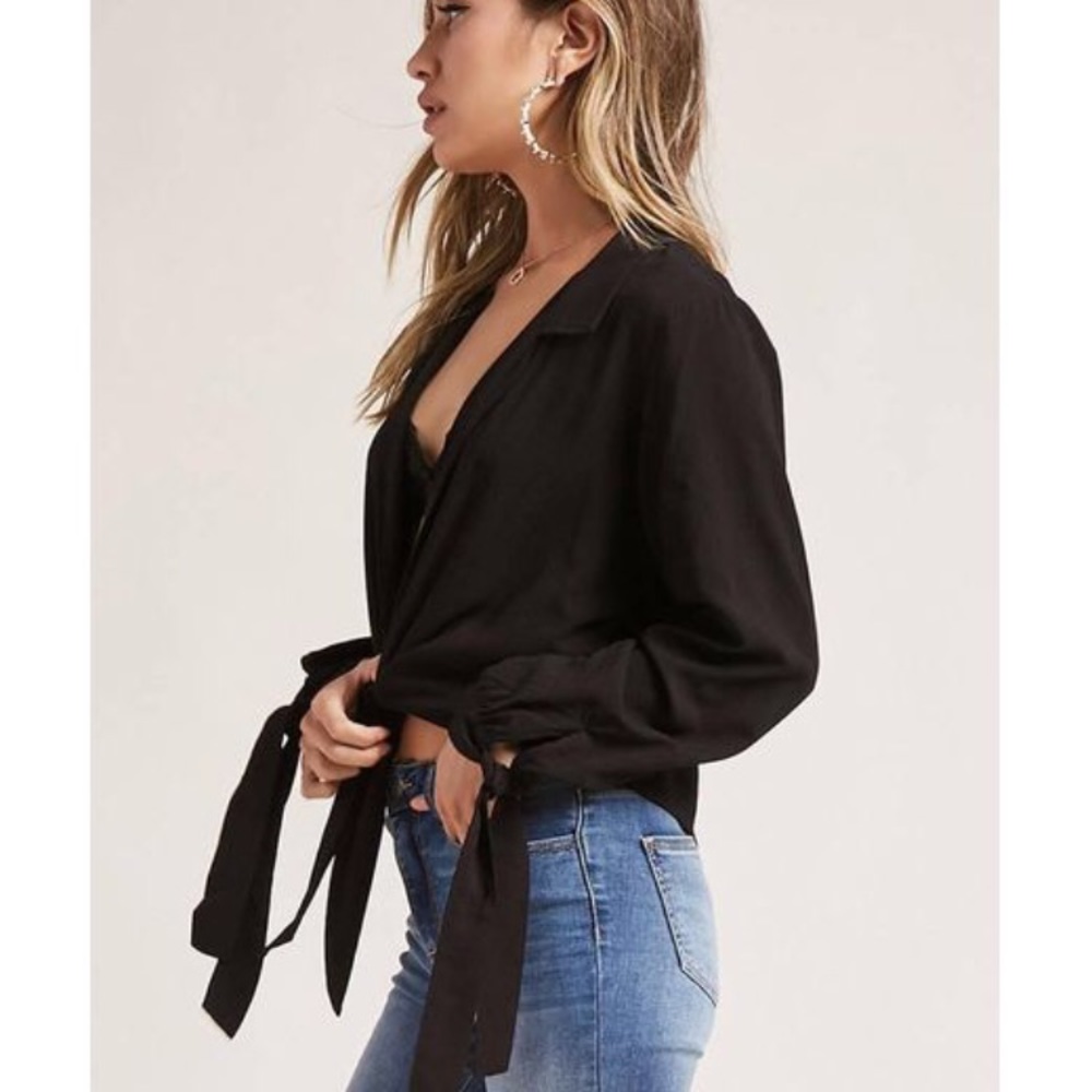 Forever 21 Black Woven Open Tie Front Top Small - Picture 2 of 4